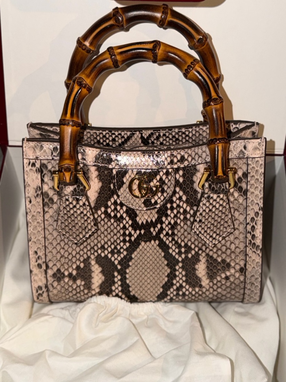 Gucci exotic Python Diana bag GHW BNIB - Picture 10 of 16